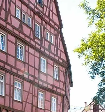 Alojamento de Acomodação e Pequeno-almoço Gaestehaus Zur Sonne Bad Wimpfen