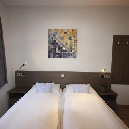 Bed & Breakfast Gaestehaus Zur Sonne Bad Wimpfen