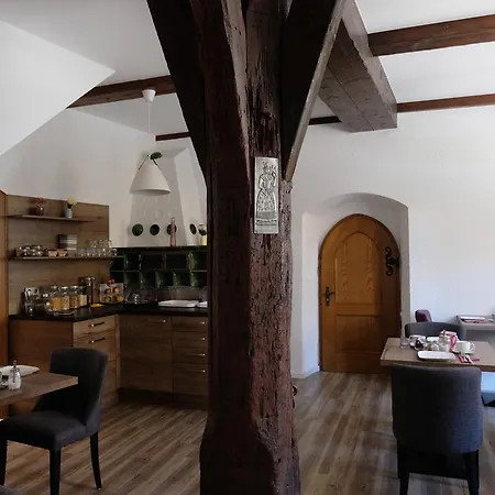 Bed and Breakfast Gaestehaus Zur Sonne *